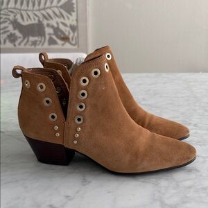 Sam Edelman Rubin Camel Tan Suede Studded Ankle Boots
